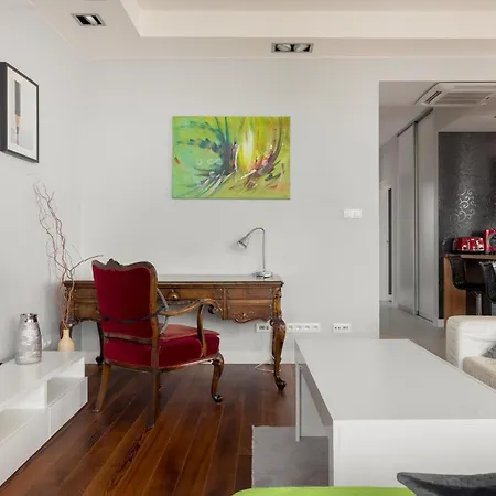 Apartment Hlonda Deluxe With Terrace