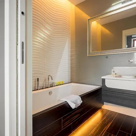 Hlonda Deluxe With Terrace *