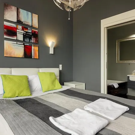 Hlonda Deluxe With Terrace * Warsaw