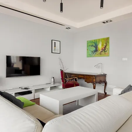 Apartment Hlonda Deluxe With Terrace Warsaw